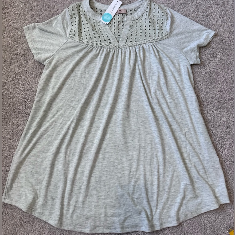 NWT Eyelet Detail maternity Top